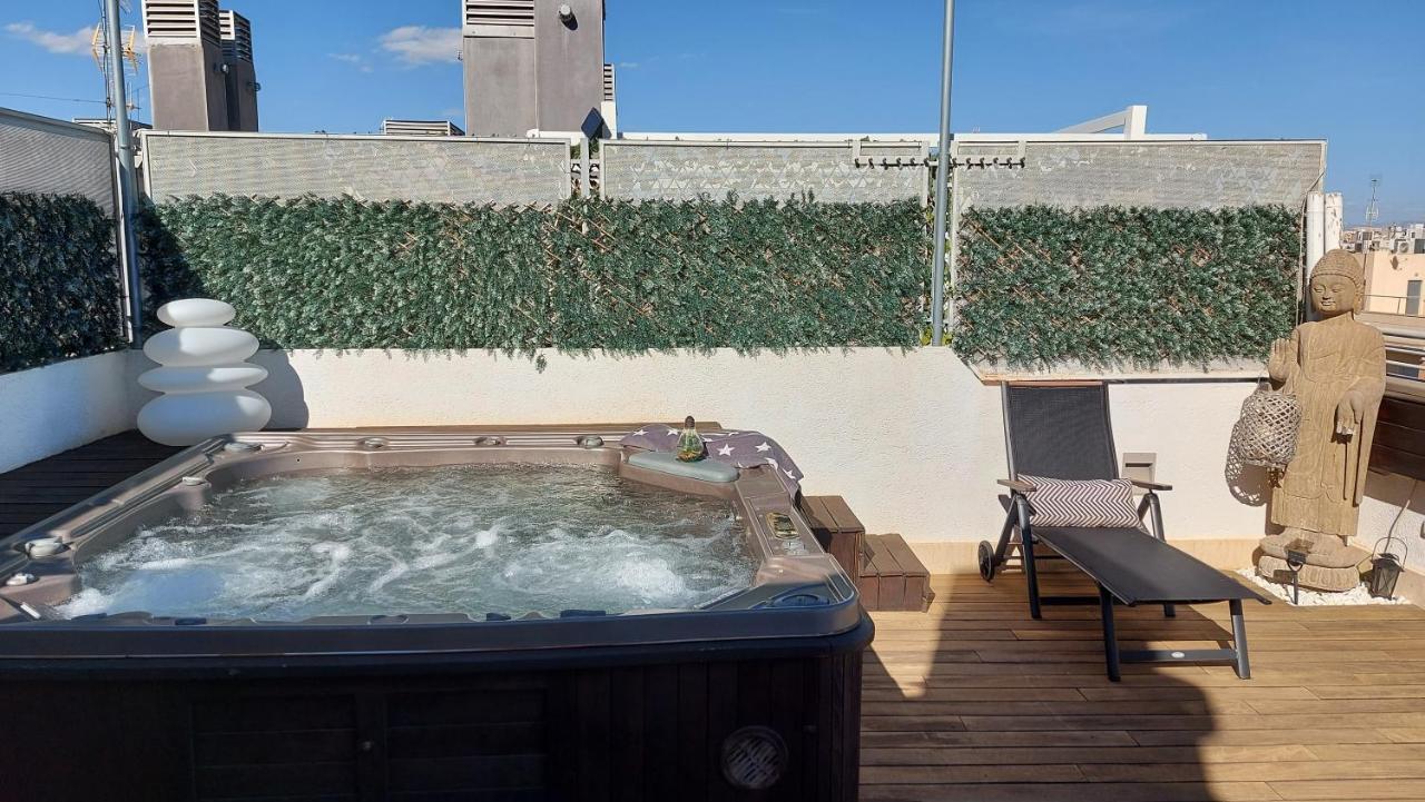 Appartamento Atico De Lujo Con Jacuzzi Climatizado En Terraza Elx Esterno foto