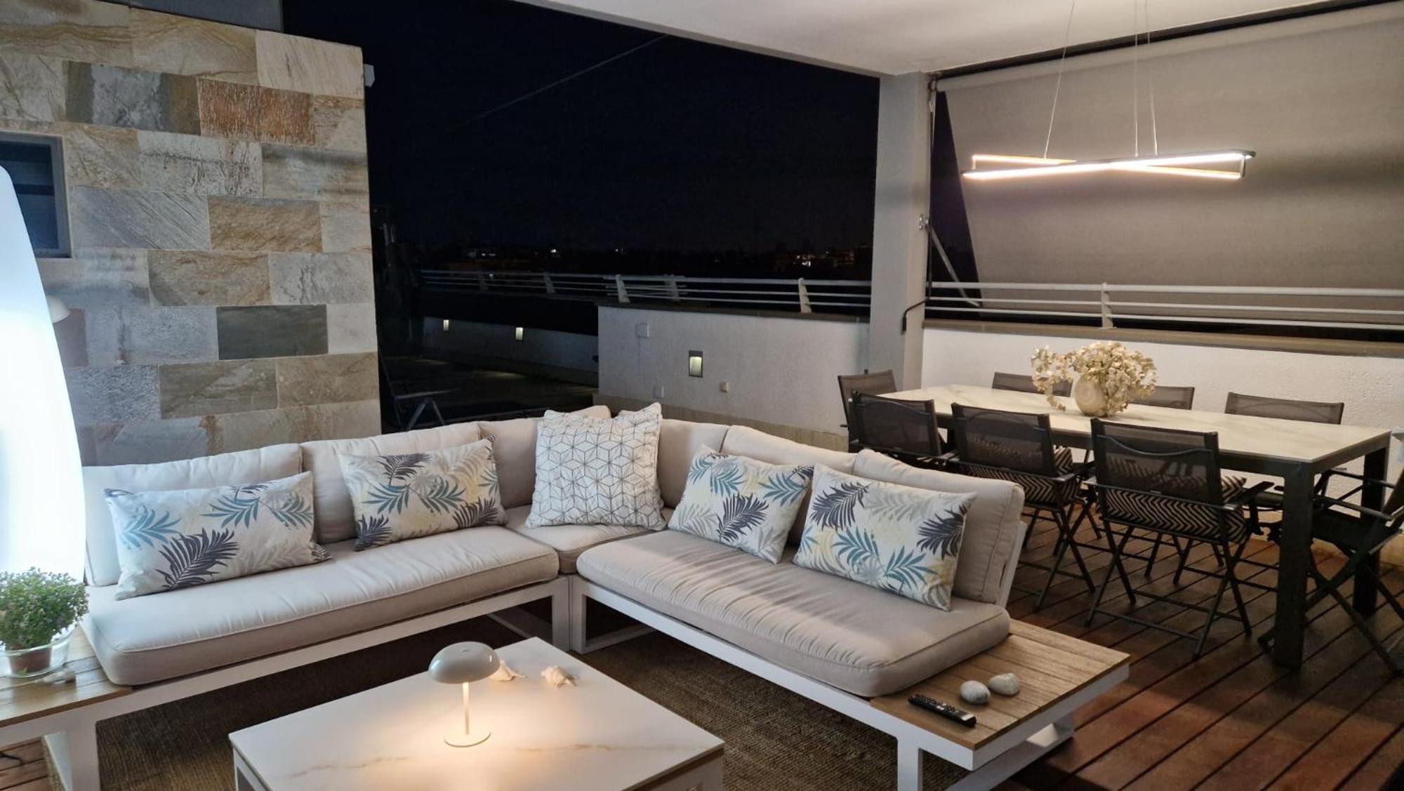 Appartamento Atico De Lujo Con Jacuzzi Climatizado En Terraza Elx Esterno foto